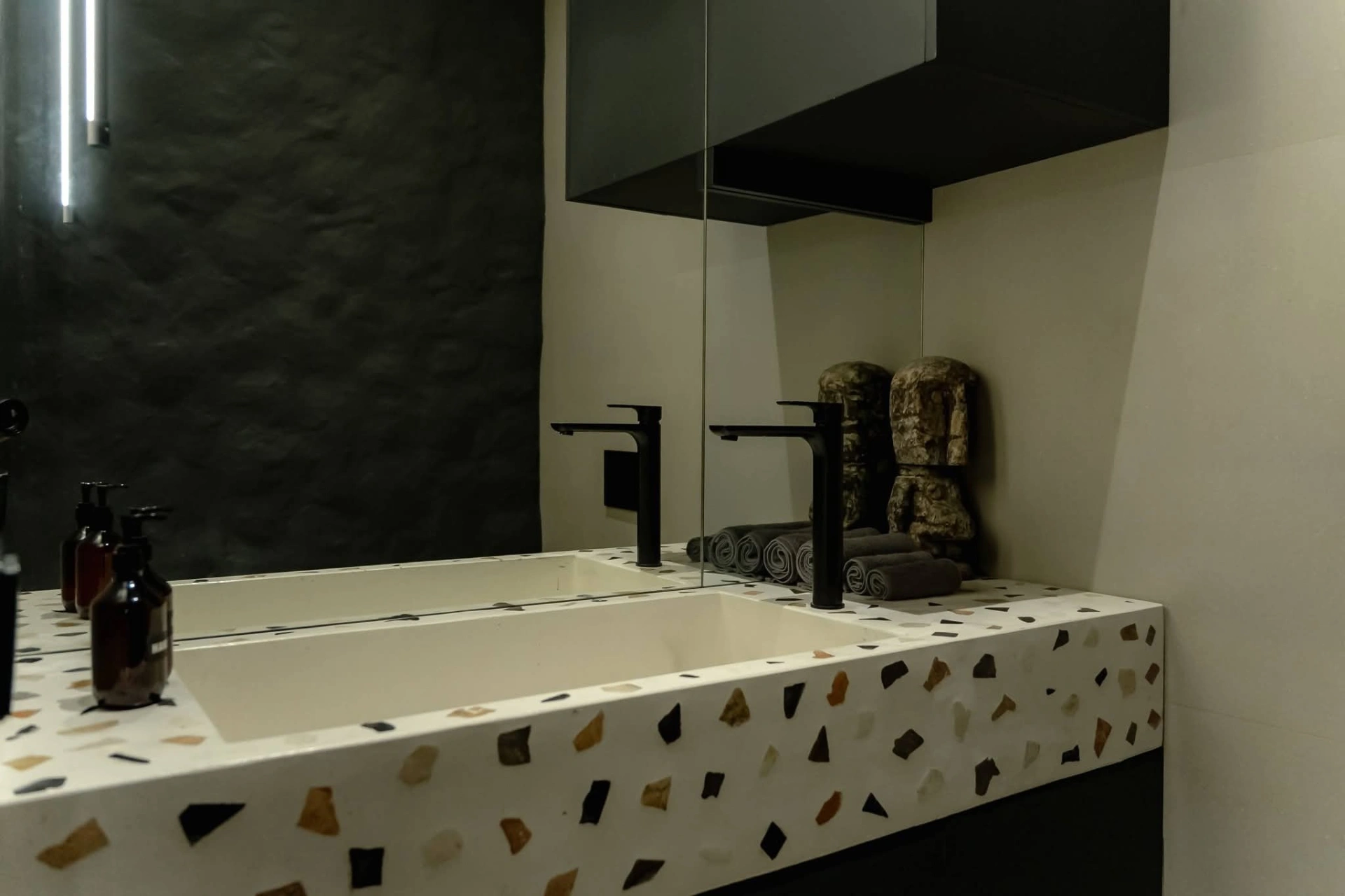 Villa For Rent 2 Bed In Babakan Canggu Bali PO-4093 — image 2