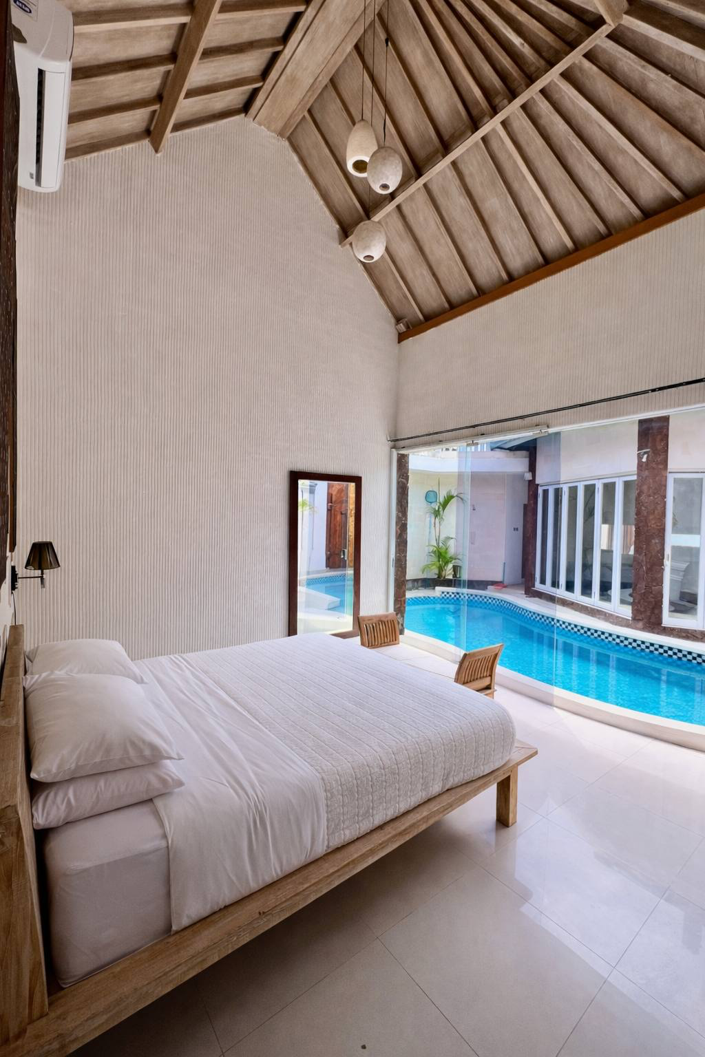 3 bed Villa + big livingroom