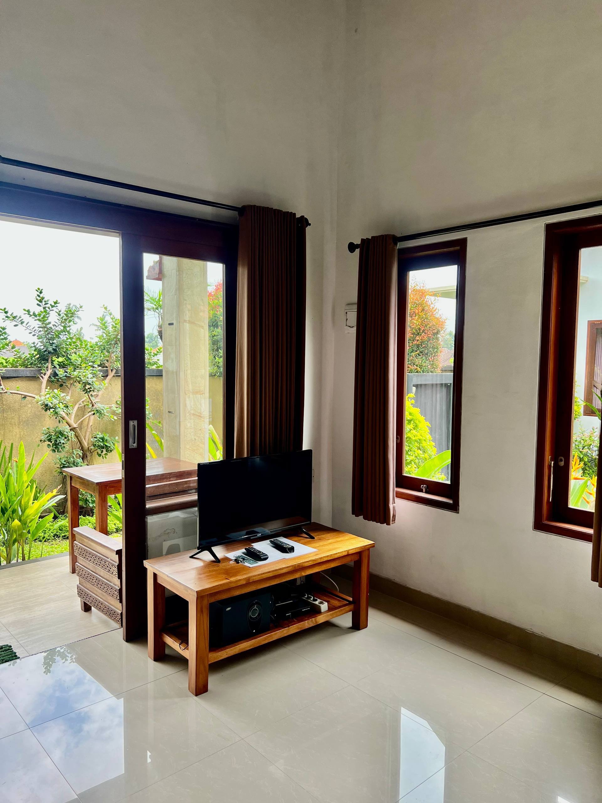 Large Villa for Families or Groups in South Ubud — image 2