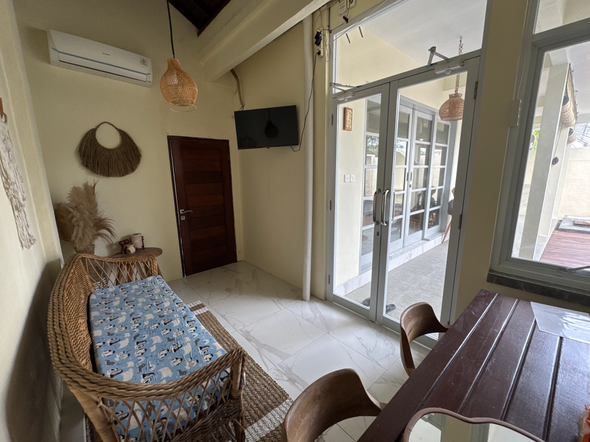 2 bedrooms villa located in Seseh — image 2