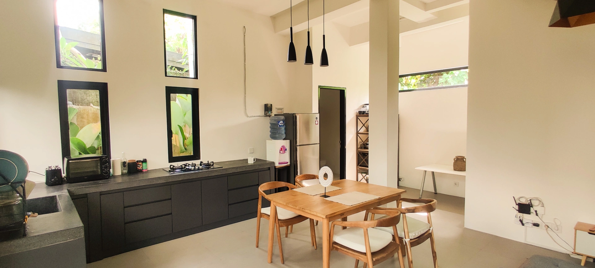 Modern 2-Bedroom House in Tumbak Bayuh – Near Canggu — image 1