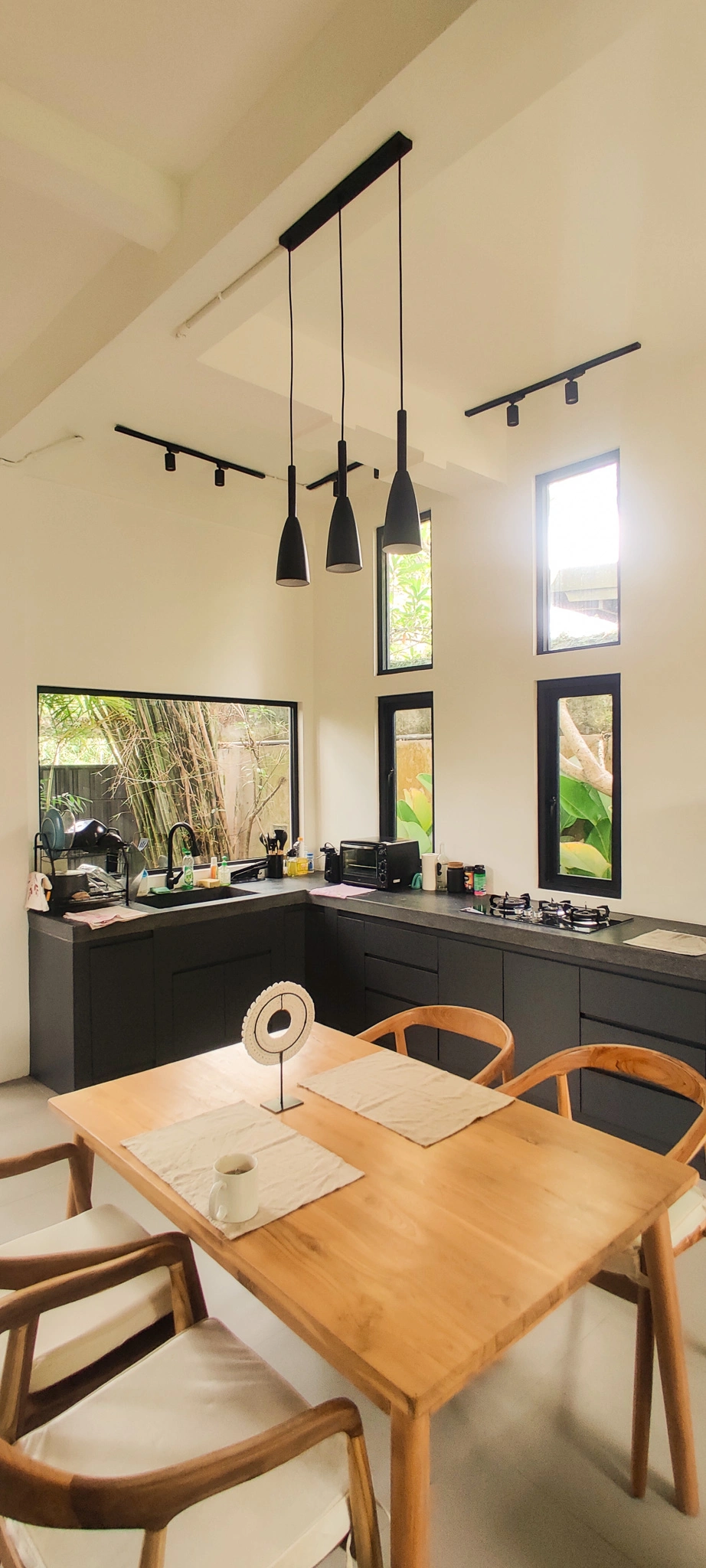 Modern 2-Bedroom House in Tumbak Bayuh – Near Canggu — image 3