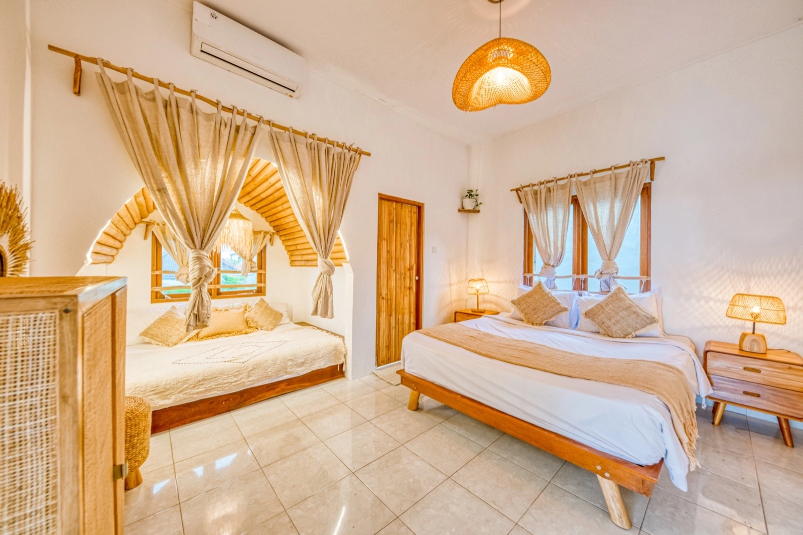 Mediterranean 6BR Family Villa w/ Rooftop Jacuzzi & Rice Field Views — image 3