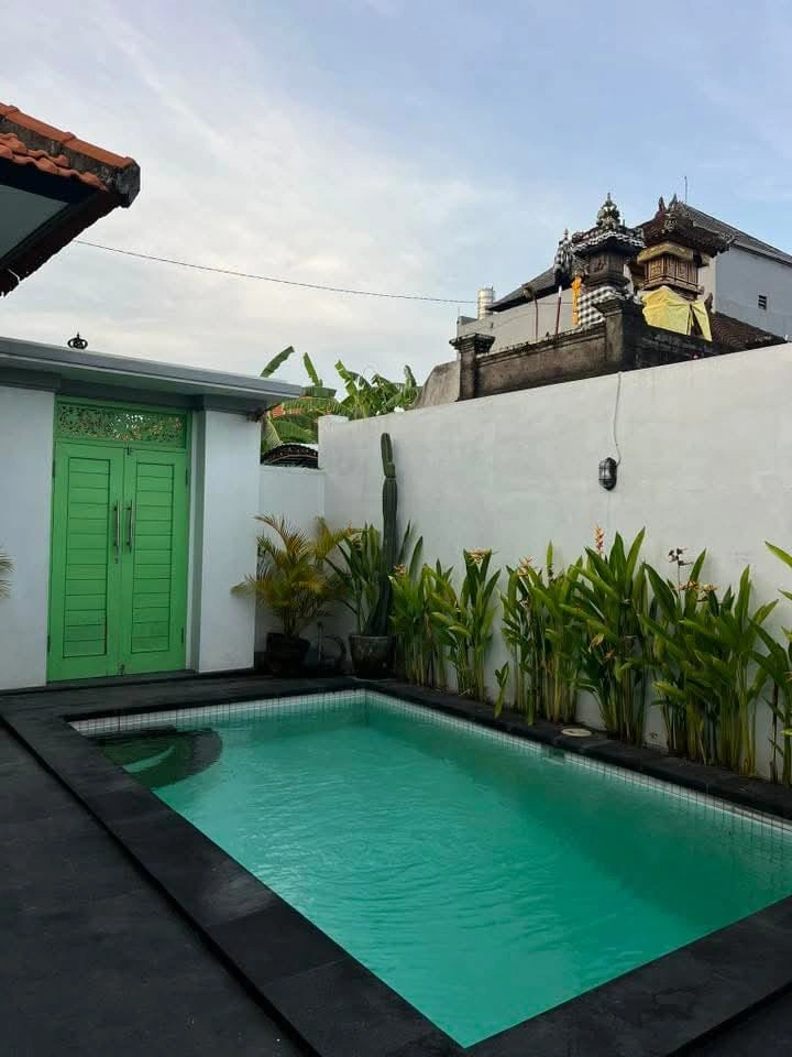 1BR Villa + office room at SESEH CEMAGI — image 1