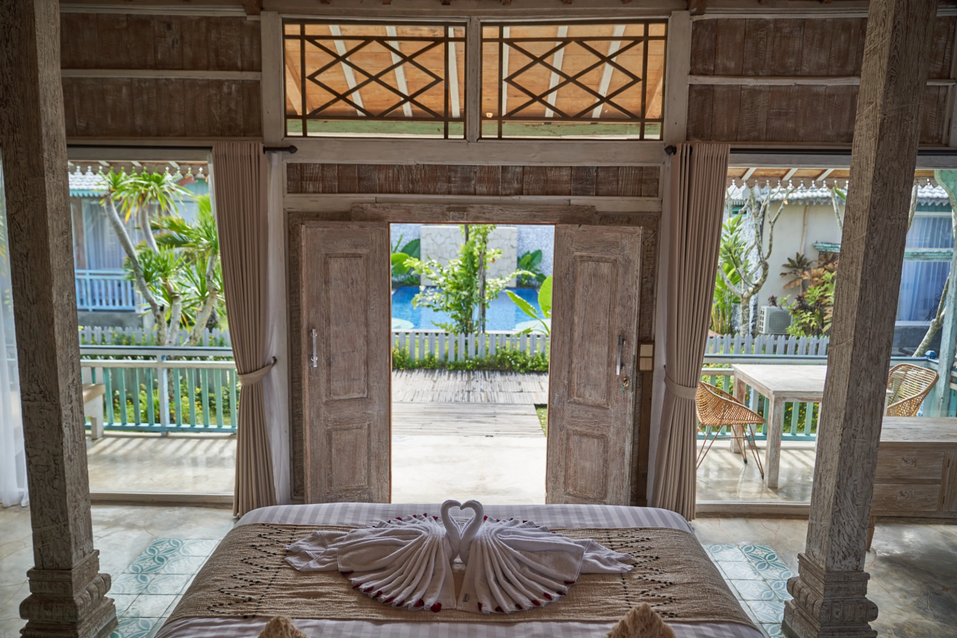 Spacious 1BR Garden Villa w/ Pool Balcony & Jacuzzi — image 4