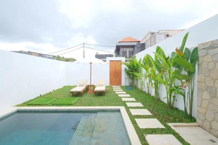 Fresh 2BR Modern Villa Near Karma Beach — image 1