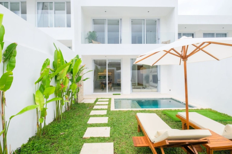 Fresh 2BR Modern Villa Near Karma Beach