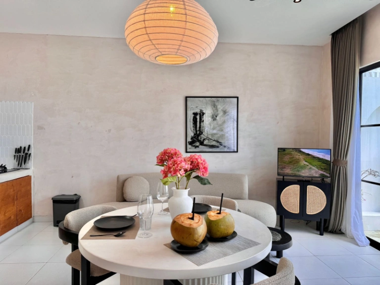 RKY40: Beautiful Modern Style 1 Bedroom Villa for Rent — image 3