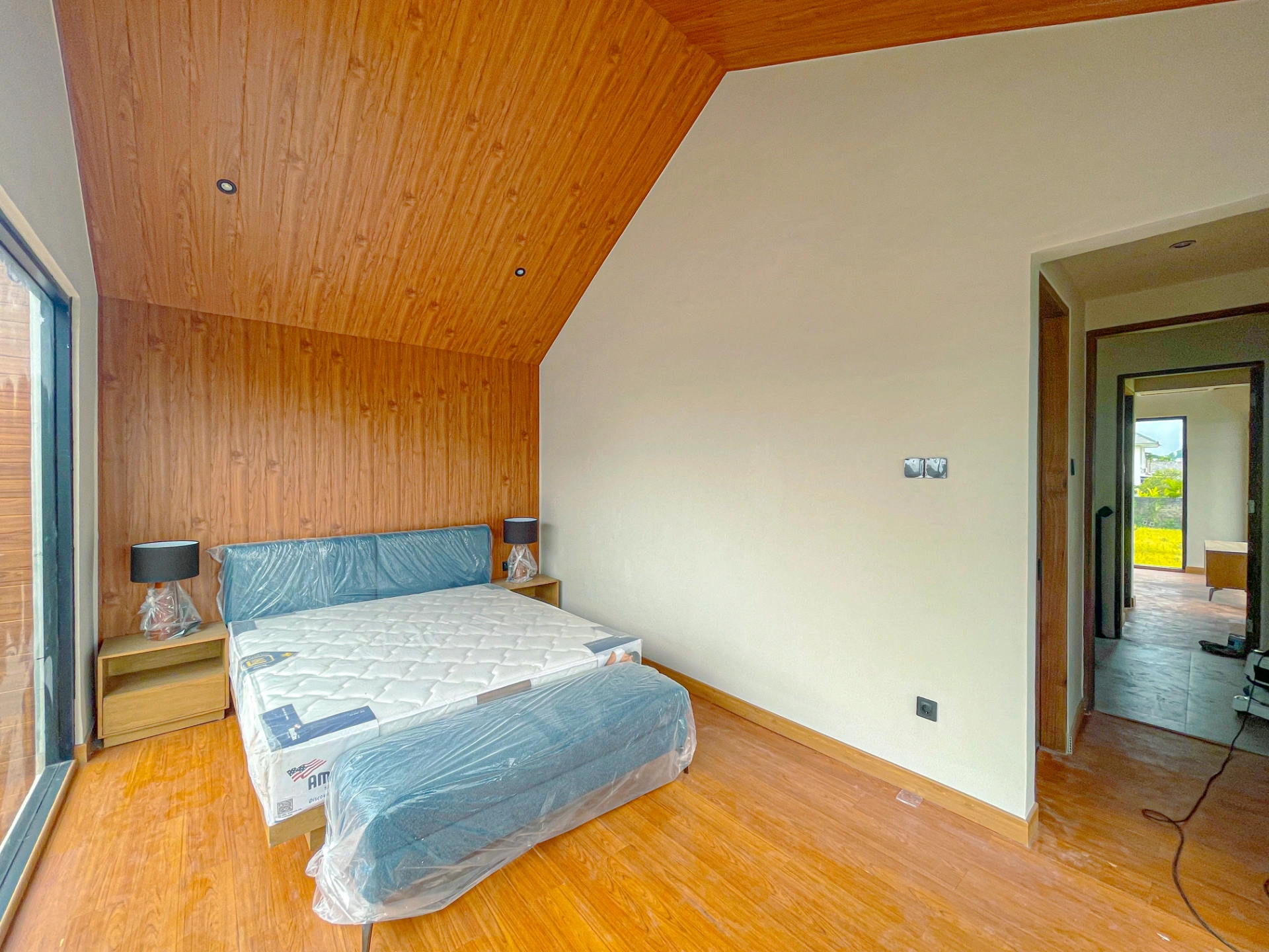 LHKY9: 2BR Brand New Villa for Leasehold — image 3