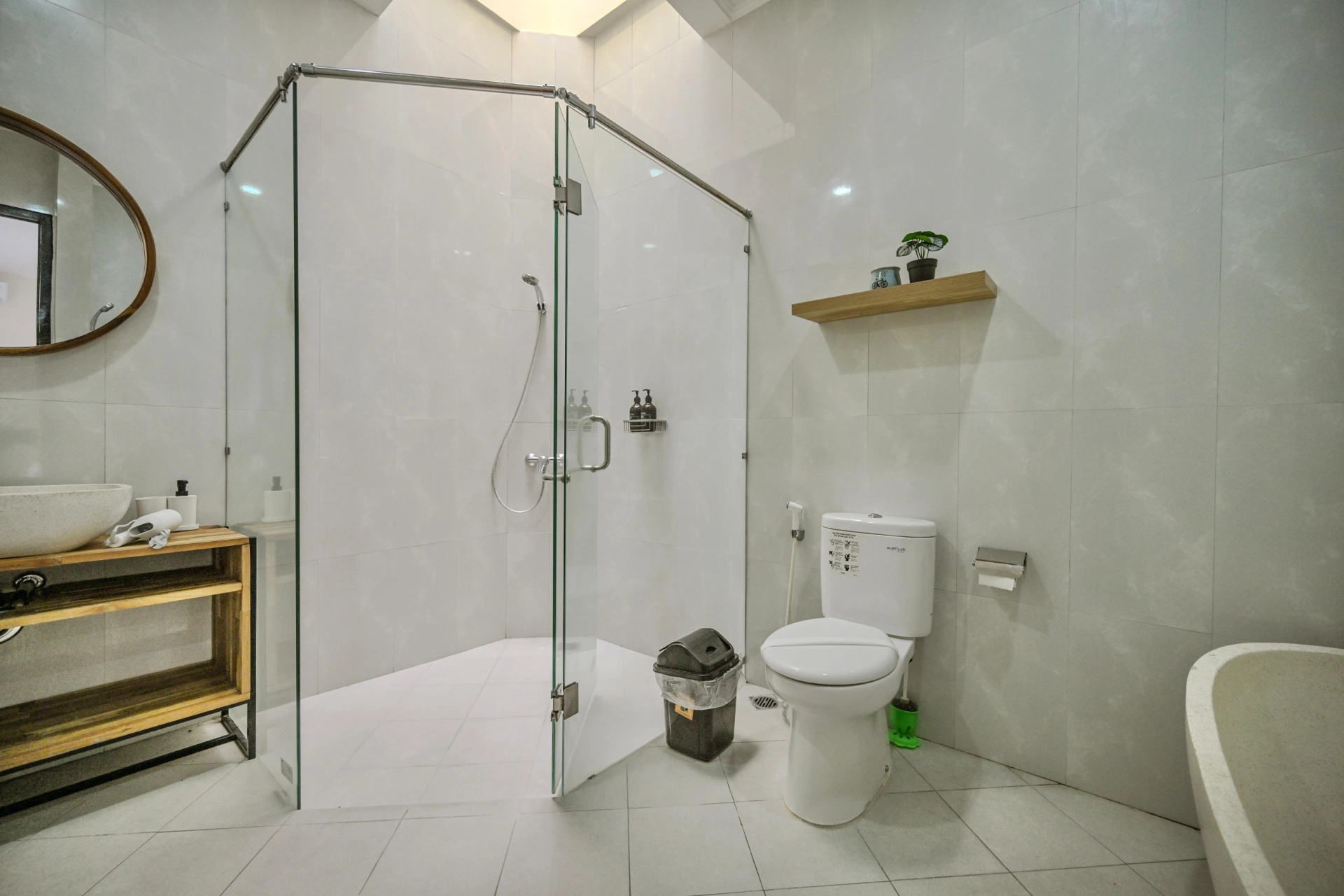 3 BEDROOM VILLA PADONAN CANGGU for RENT — image 1