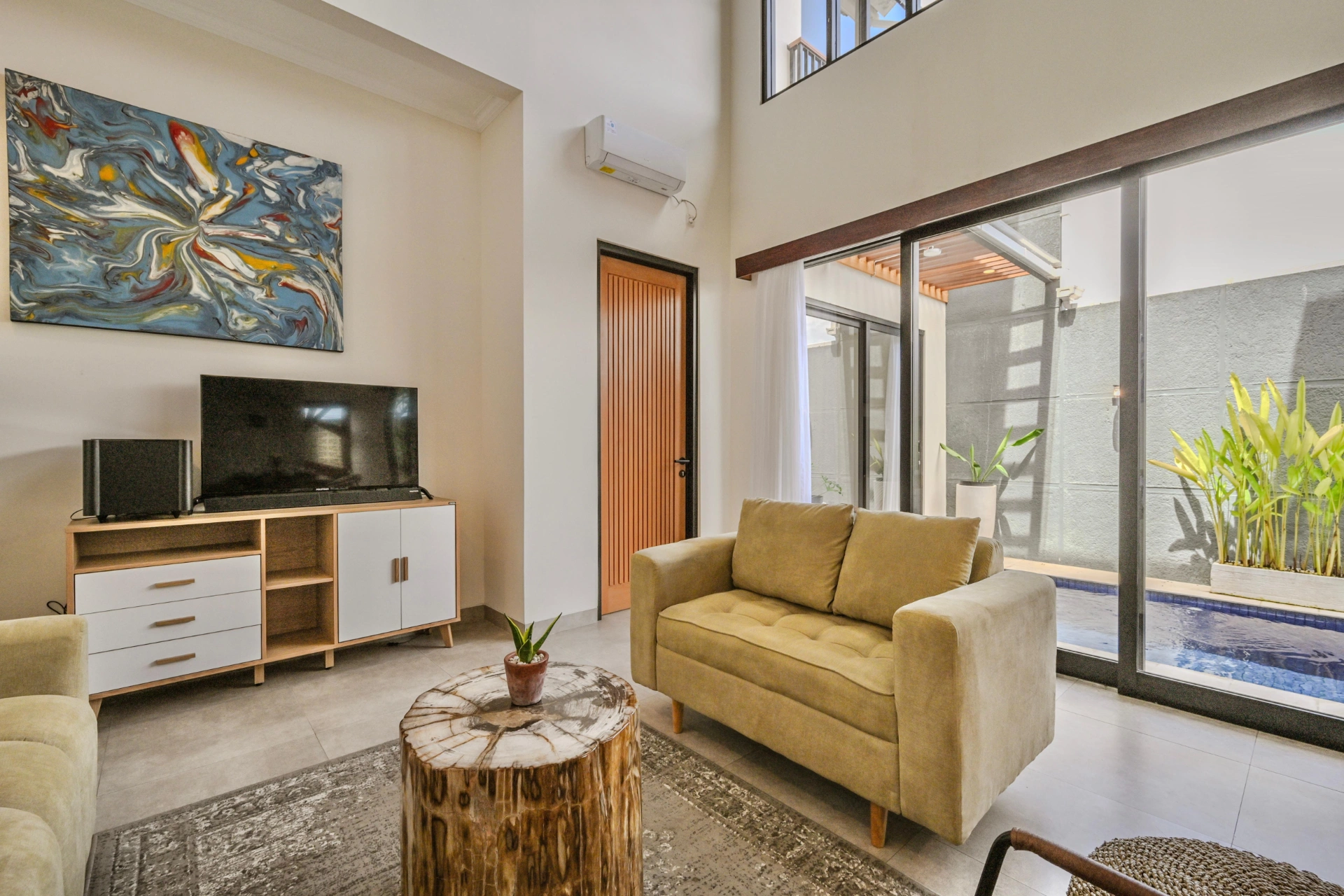3 BEDROOM VILLA PADONAN CANGGU for RENT — image 4