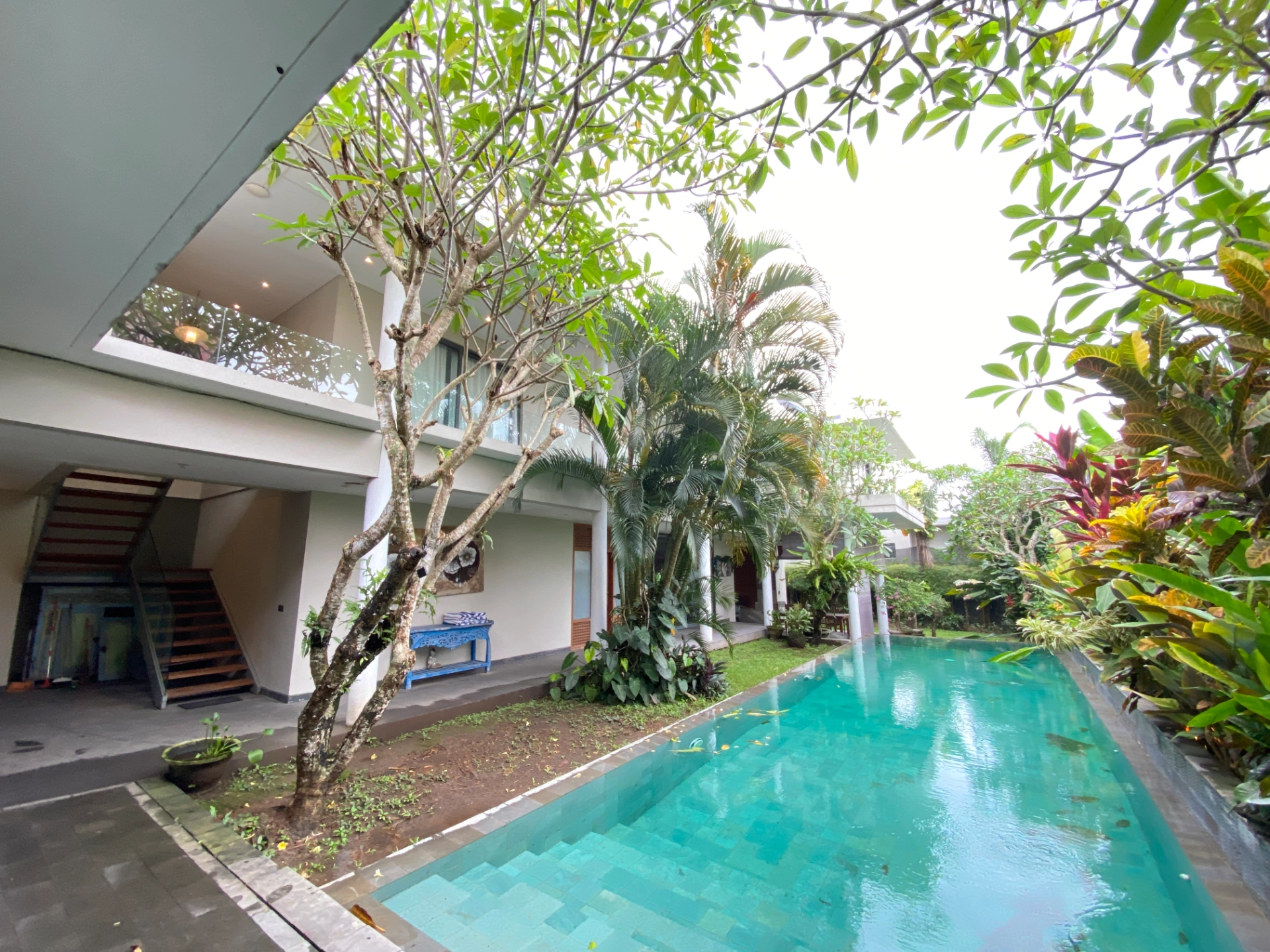 4BR Super Spacious Villa - Tumbak Bayuh — image 3
