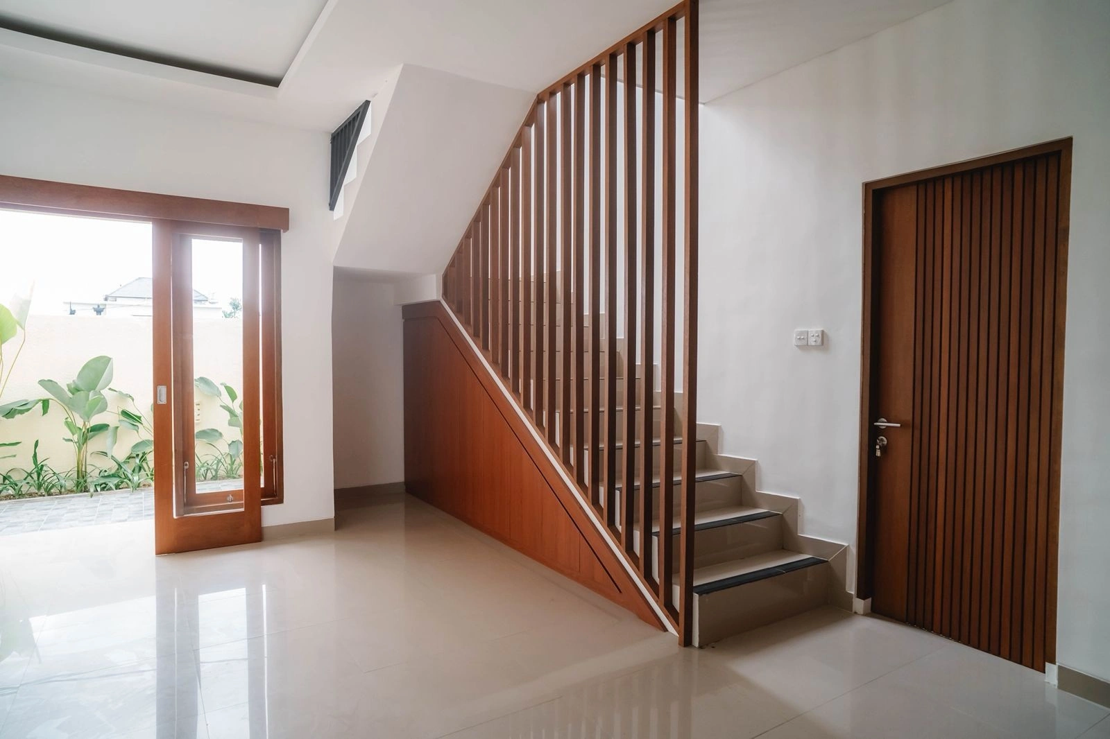House For Rent 3 Bed In Dalung Badung Bali RK-4097 — image 4