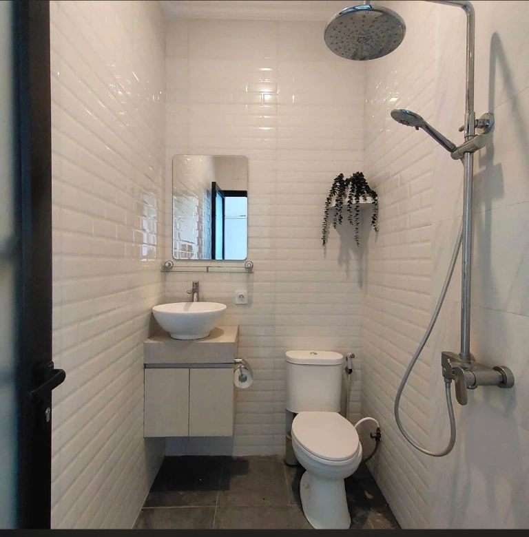 2BR Newly Renovated Villa Tumbak Bayuh — image 2