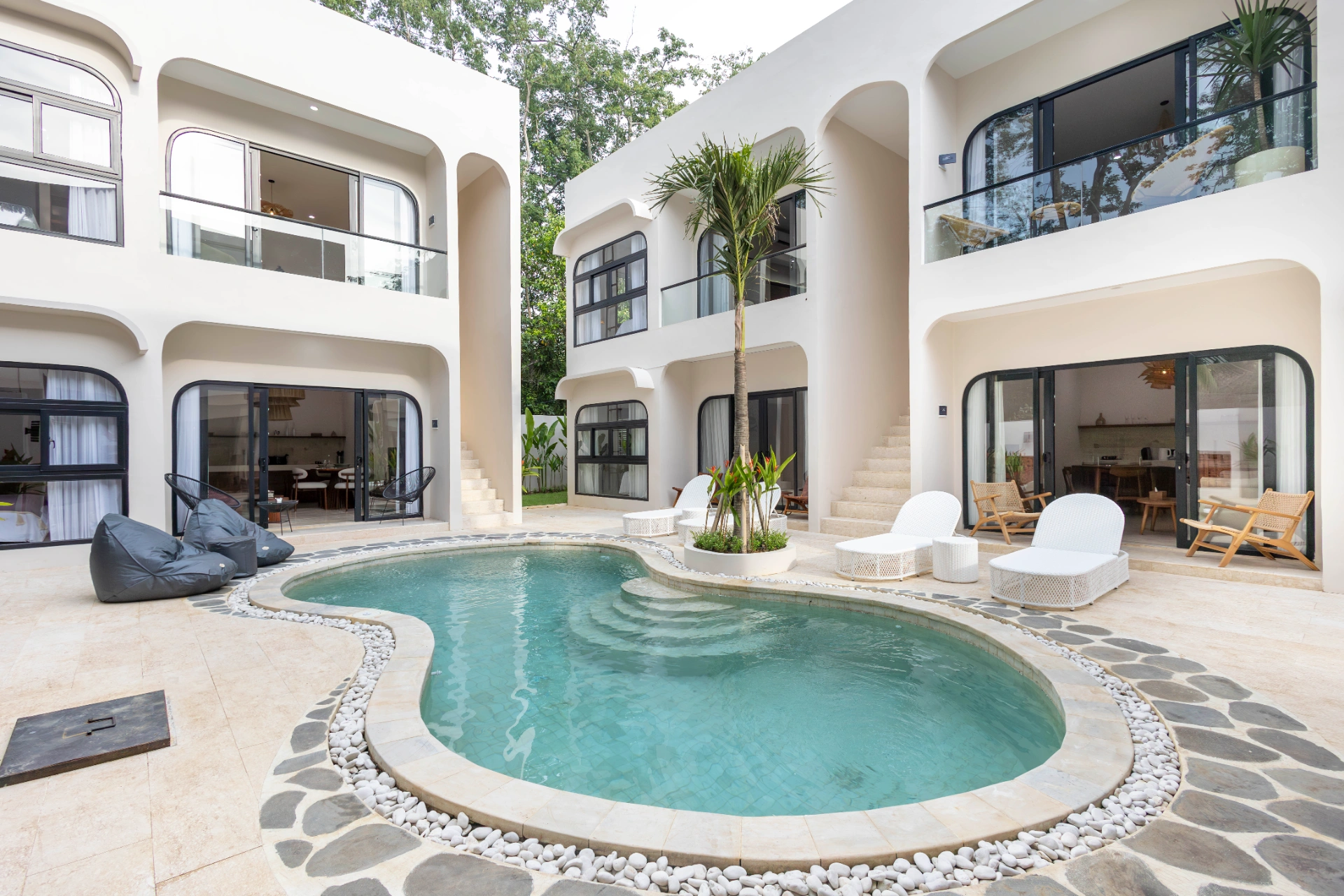 Stylish 1BR Mediterranean Apartment