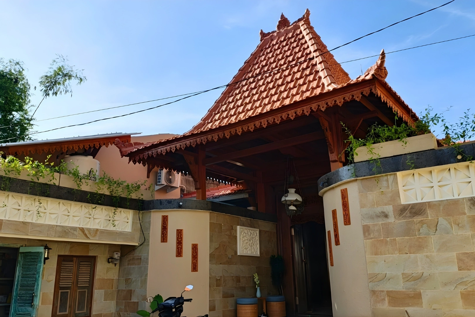 2BR Joglo-Style Villa in Prime Seminyak — image 1