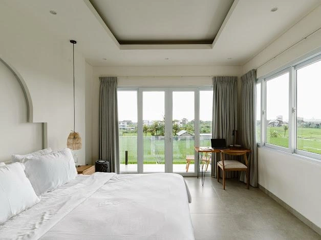 RKY35: 3 Bedrooms Villa in Cemagi beach with Ocean view and Rice paddies view — image 2