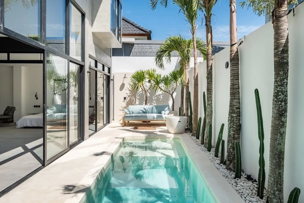 Villa For Rent 3 Bed In Berawa Tibubeneng Bali PO-4109