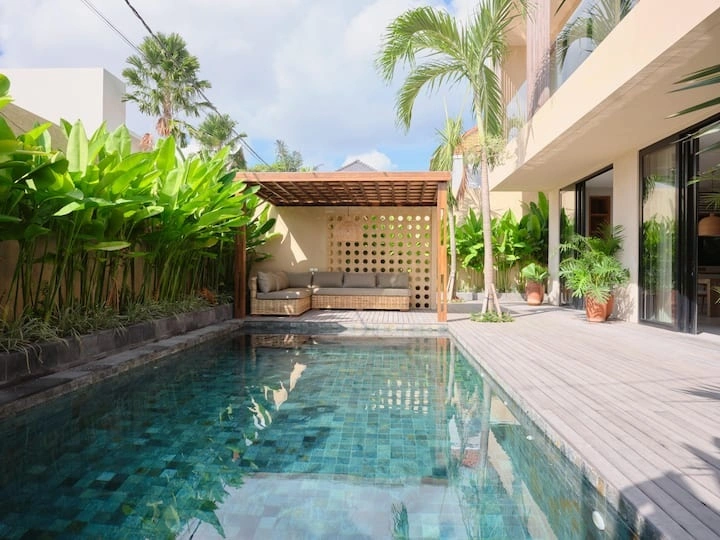 Villa For Rent 4 Bed In Umalas Kerobokan Bali PO-4110 — image 2