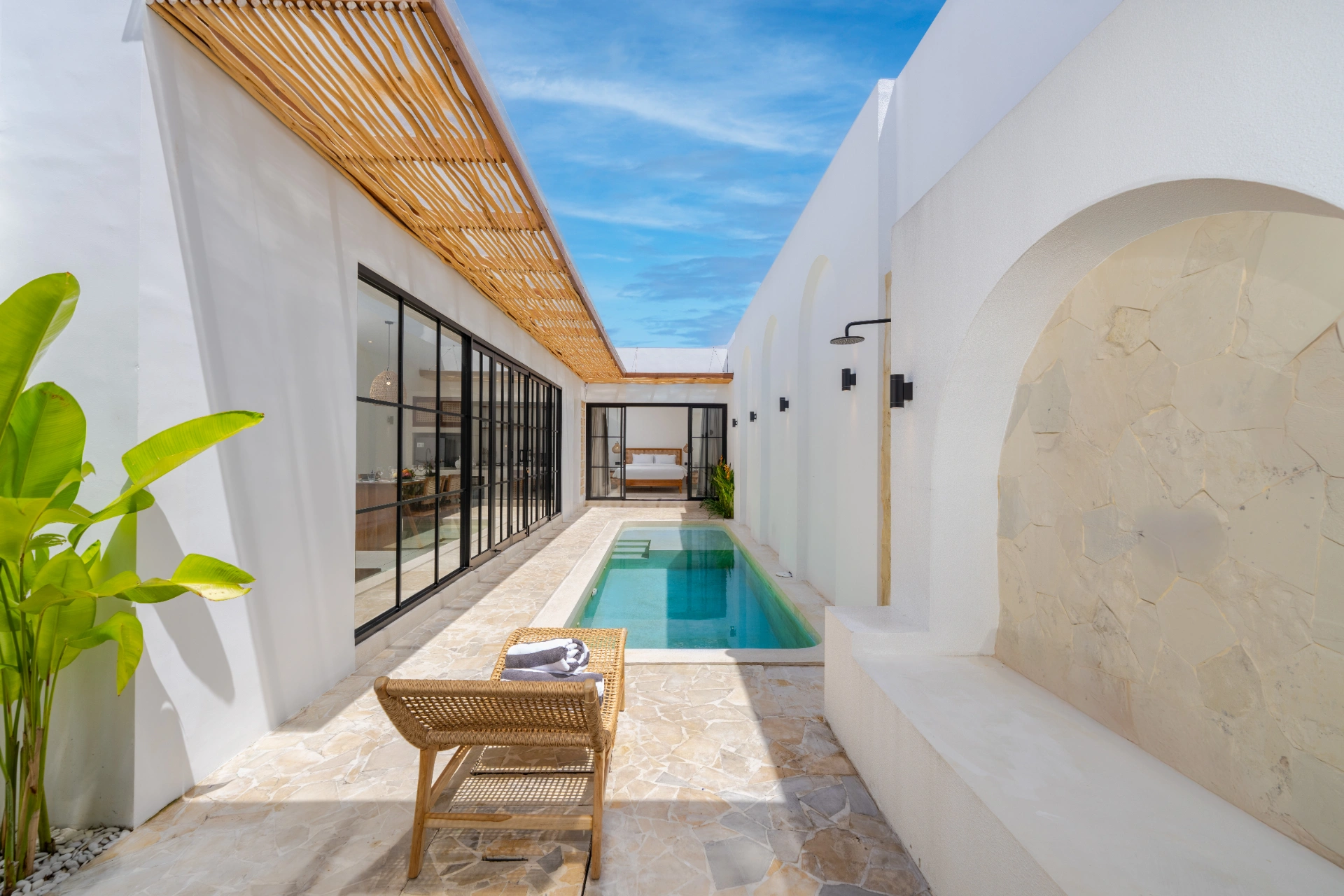 🌿 FOR RENT – 2BR Mediterranean Modern Villa in Seminyak