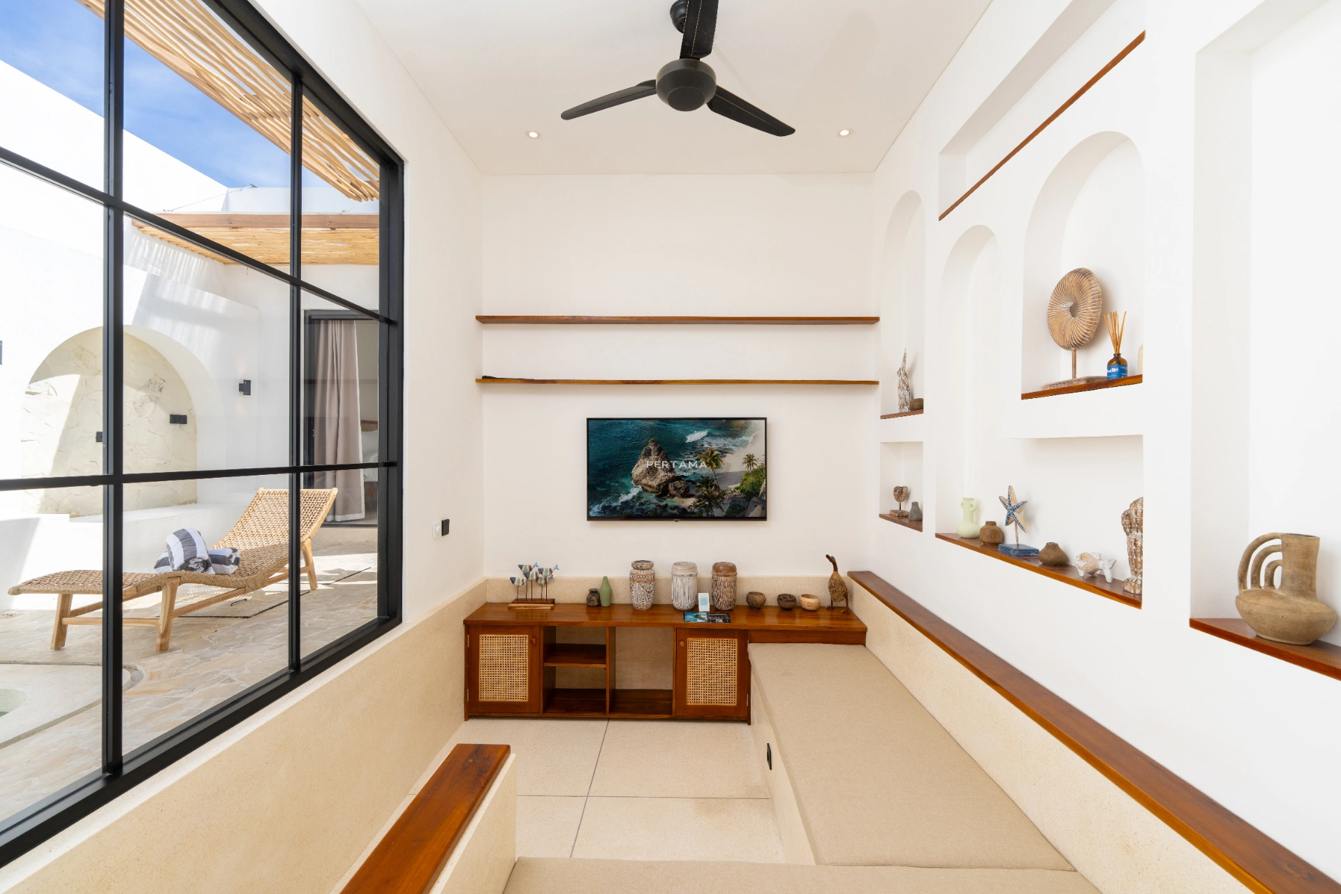 🌿 FOR RENT – 2BR Mediterranean Modern Villa in Seminyak — image 2