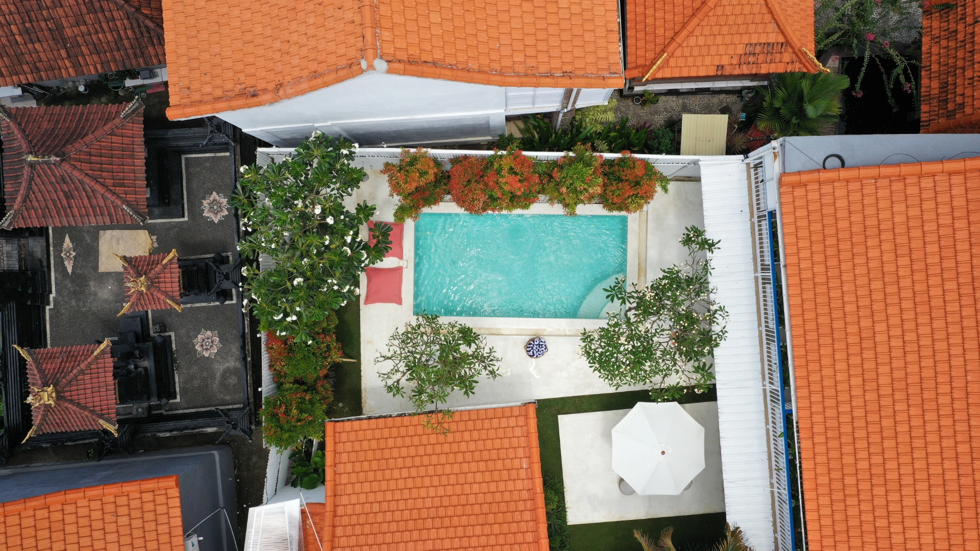 4 Bedroom Tropical Minimalist Villa – Prime Berawa