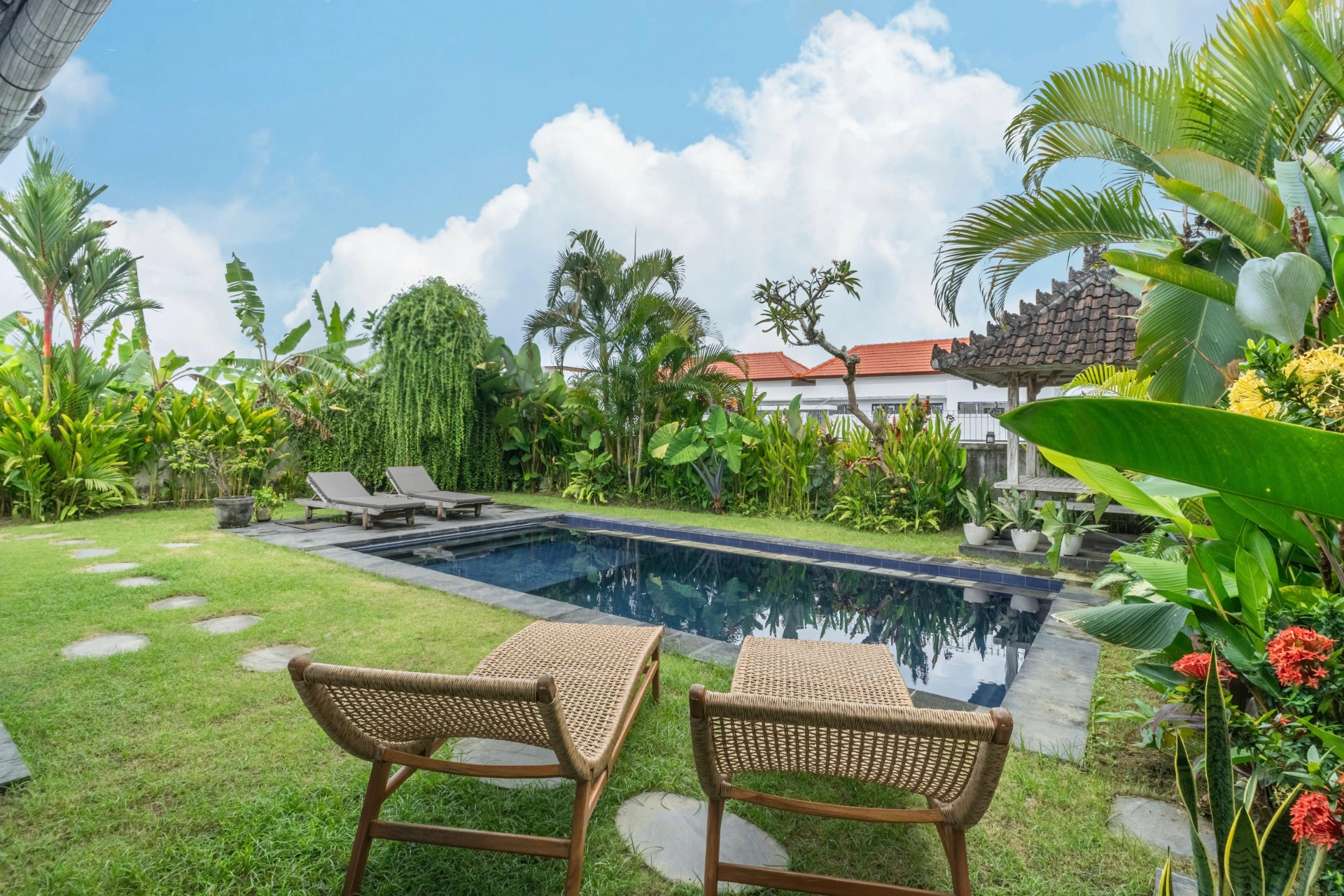 2BR Traditional style with big garden at Seseh — image 1