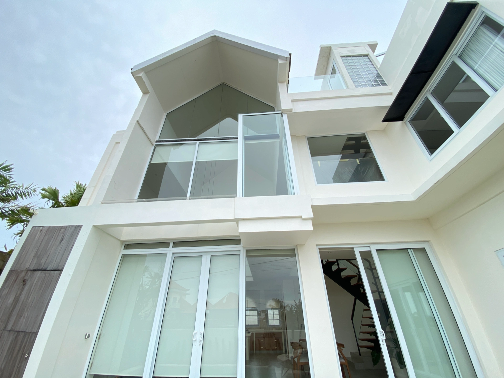NEW 3BR Villa in Cemagi — image 1