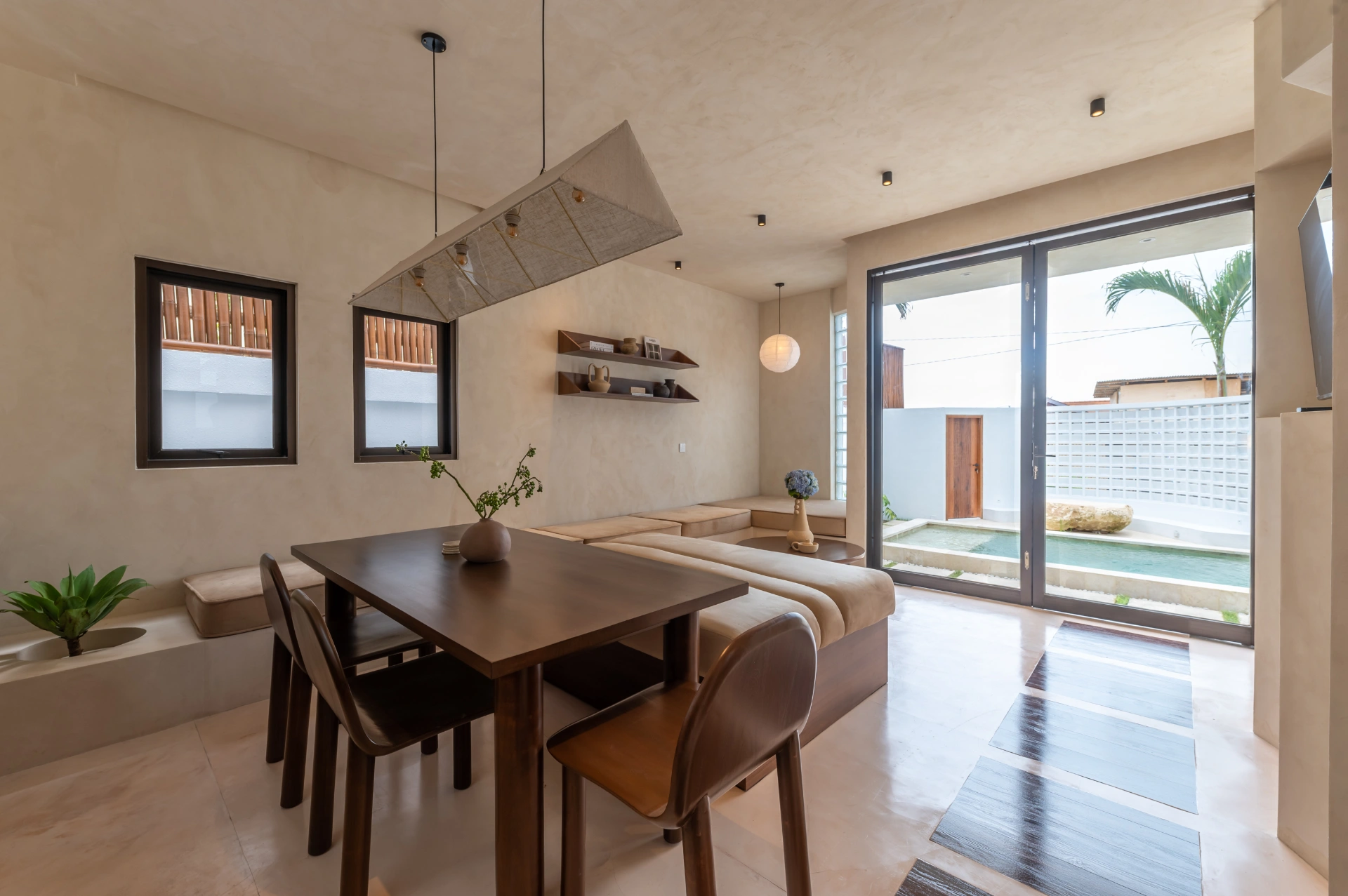 RKY03: 1BR Elegant Villa – Padonan Canggu — image 2