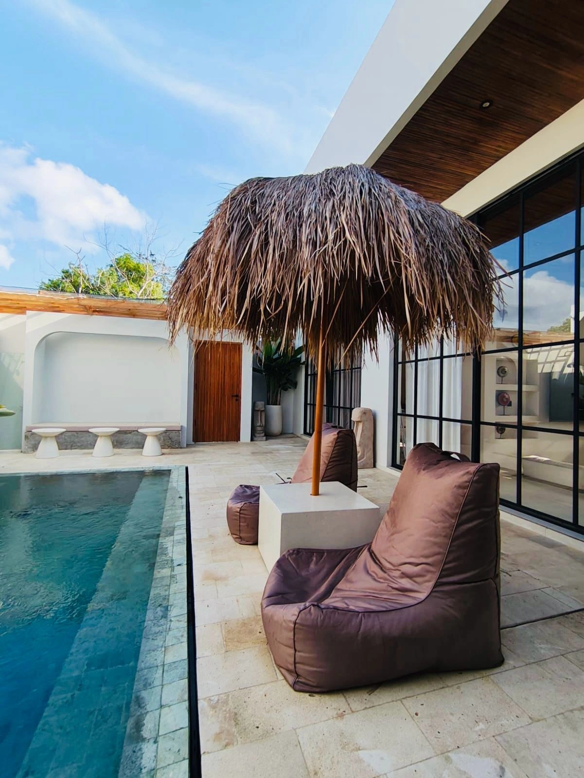 Villa for Rent 3 Bed in Uluwatu South Kuta Bali EK-4115 — image 2