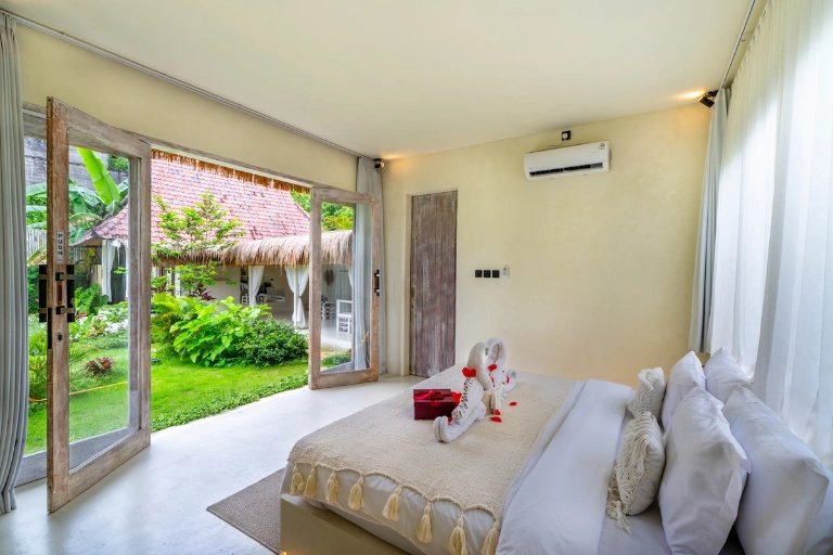 Villa Laguna - Green Retreat 2BR Villa w/Pool in Uluwatu — image 1