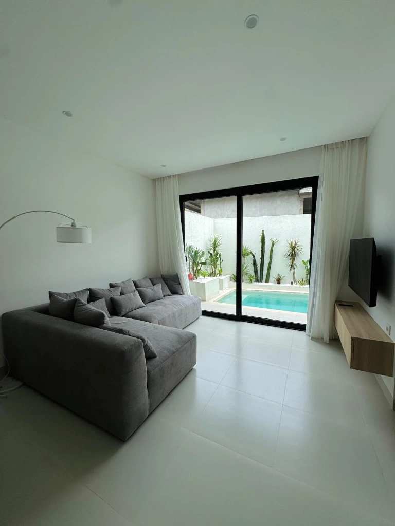 DIGITAL NOMAD DREAM: MODERN 1BR IN BABAKAN – READY FOR MONTHLY RENT! – AR35 — image 1