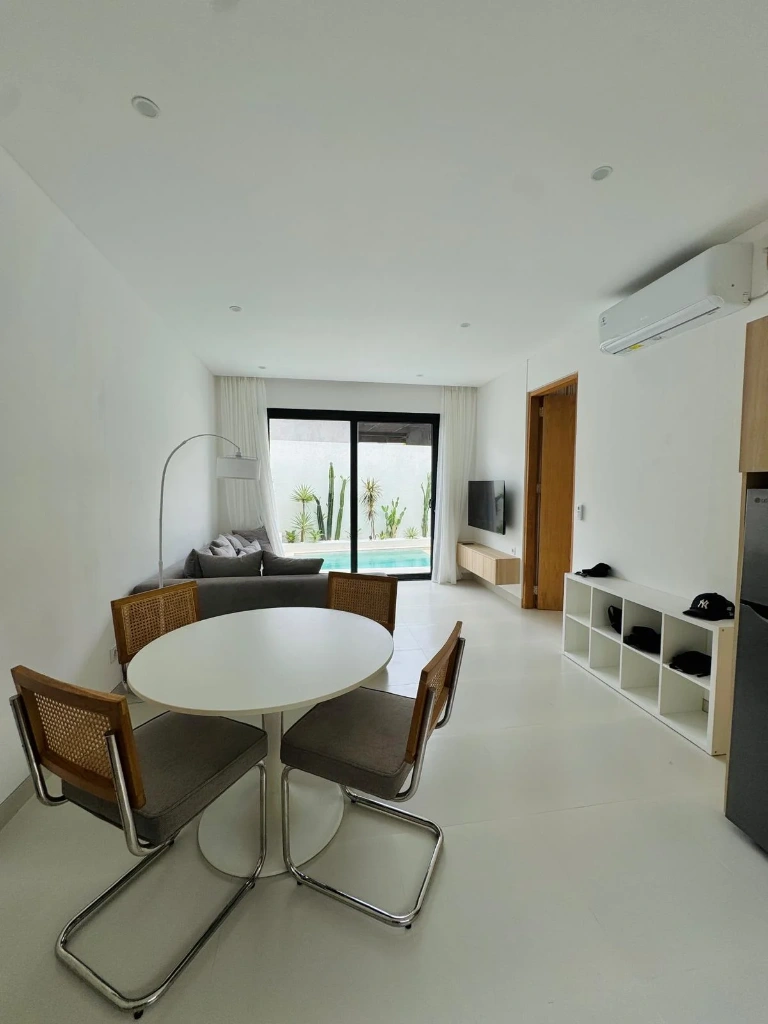 DIGITAL NOMAD DREAM: MODERN 1BR IN BABAKAN – READY FOR MONTHLY RENT! – AR35 — image 2