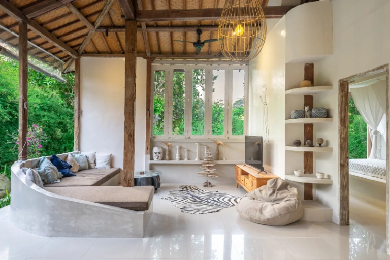3 BEDROOM JOGLO VILLA IN PADANG LINJONG – AF621 — image 1