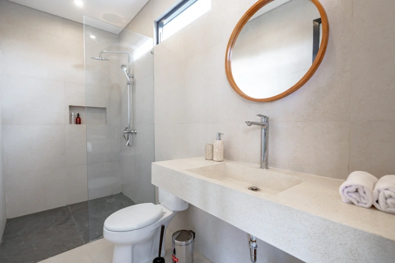 2 BEDROOMS VILLA FOR MONTHLY RENT IN PERERENAN – PANTAI LIMA – YO200A — image 4