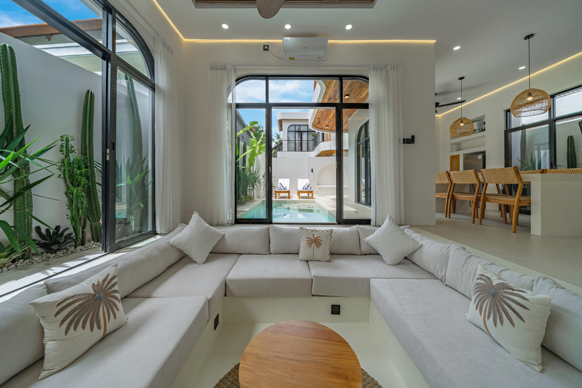 Inner Citadel Villa | New 2BR Villa with Private Pool in Pererenan (2026) — image 4