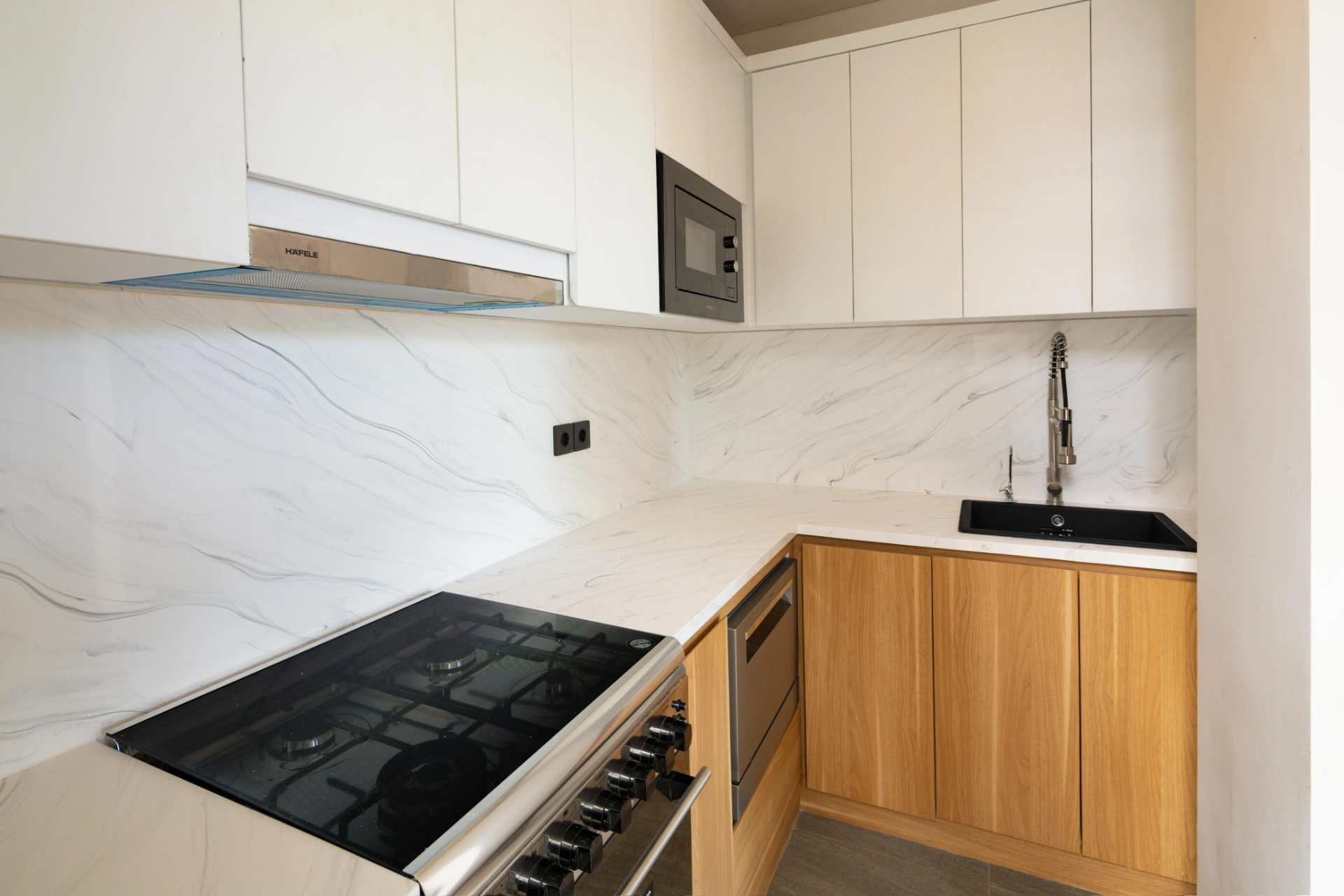 MM 040- FOR RENT BRAND NEW VILLA LOCATED AT KUTUH