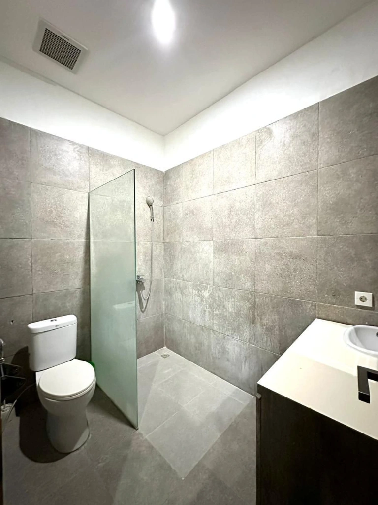 RSK 125 - FOR RENT PRIVATE VILLA LOCATED IN JIMBARAN VIEW GWK — image 1