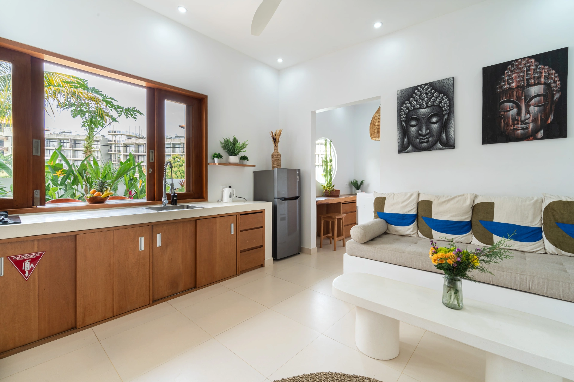 Salthouse 1- Bedrooms 1 Bathrooms Villa in Uluwatu Bali — image 2