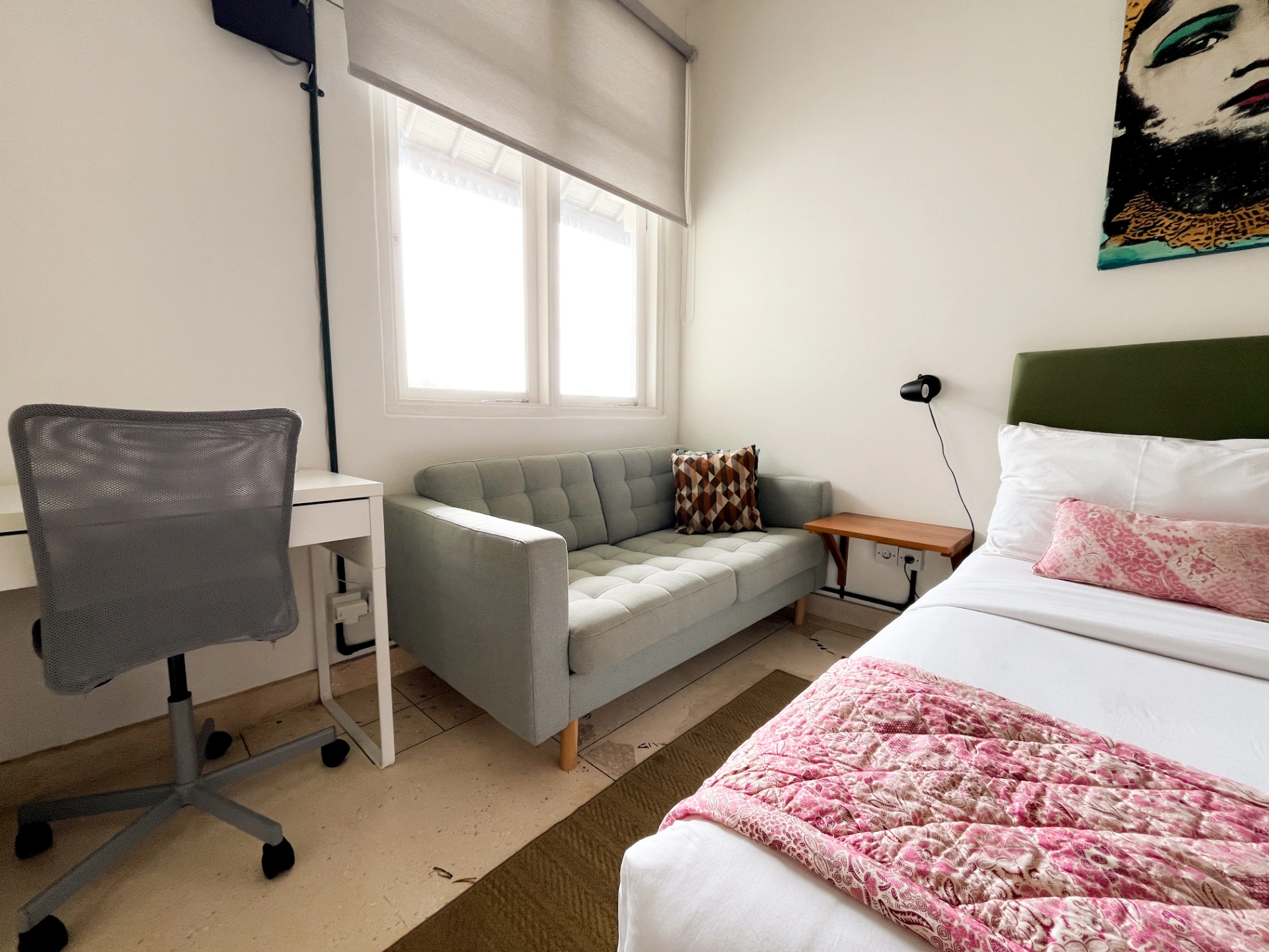 Rooftop Apartment Two With Sea View — image 2