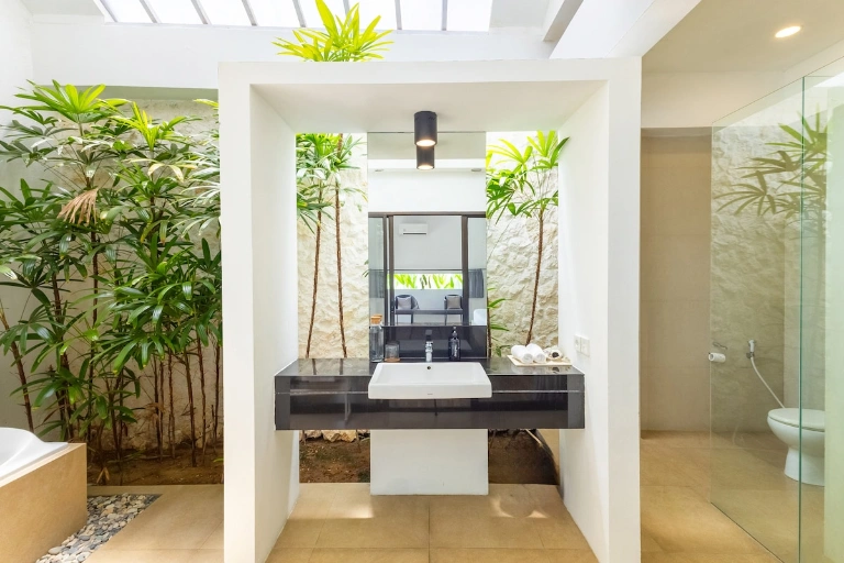 Villa Anakula - Chic 2BR Private Villa in the Heart of Seminyak — image 3