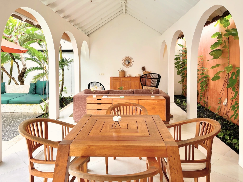 Lovely 2 Bedroom Pool Villa Close to The Beach — image 3