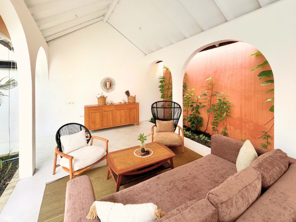 Lovely 2 Bedroom Pool Villa Close to The Beach — image 2