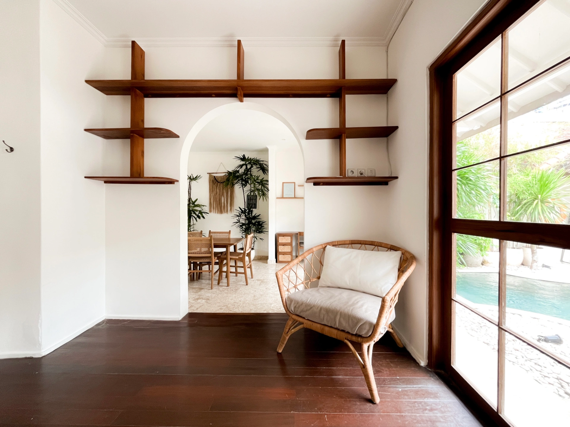 Charming Two Bedroom Villa Near Seminyak Beach — image 2