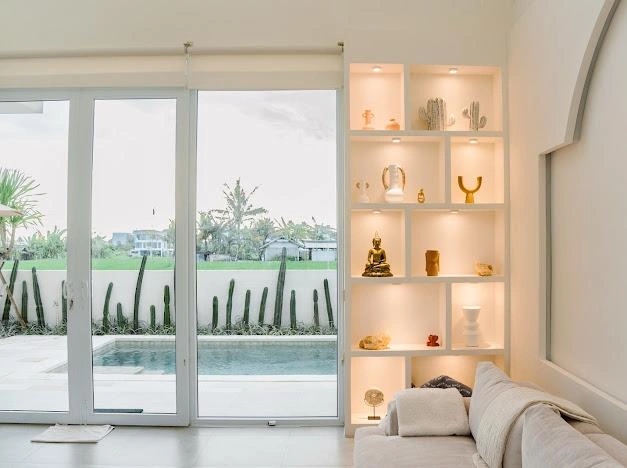 Brand-New 3BR High-Ceiling Villa Cemagi - JY1 — image 4