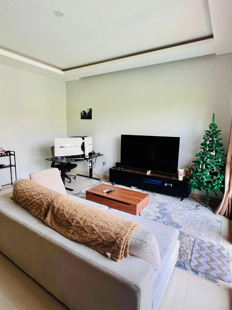2 BEDROOMS VILLA IN PANTAI LIMA PERERNAN - YO204 — image 2