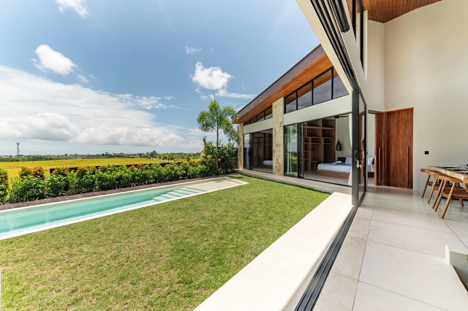 RKY39: Modern 3BR + Office Villa with the best Rice Field Views | Babakan