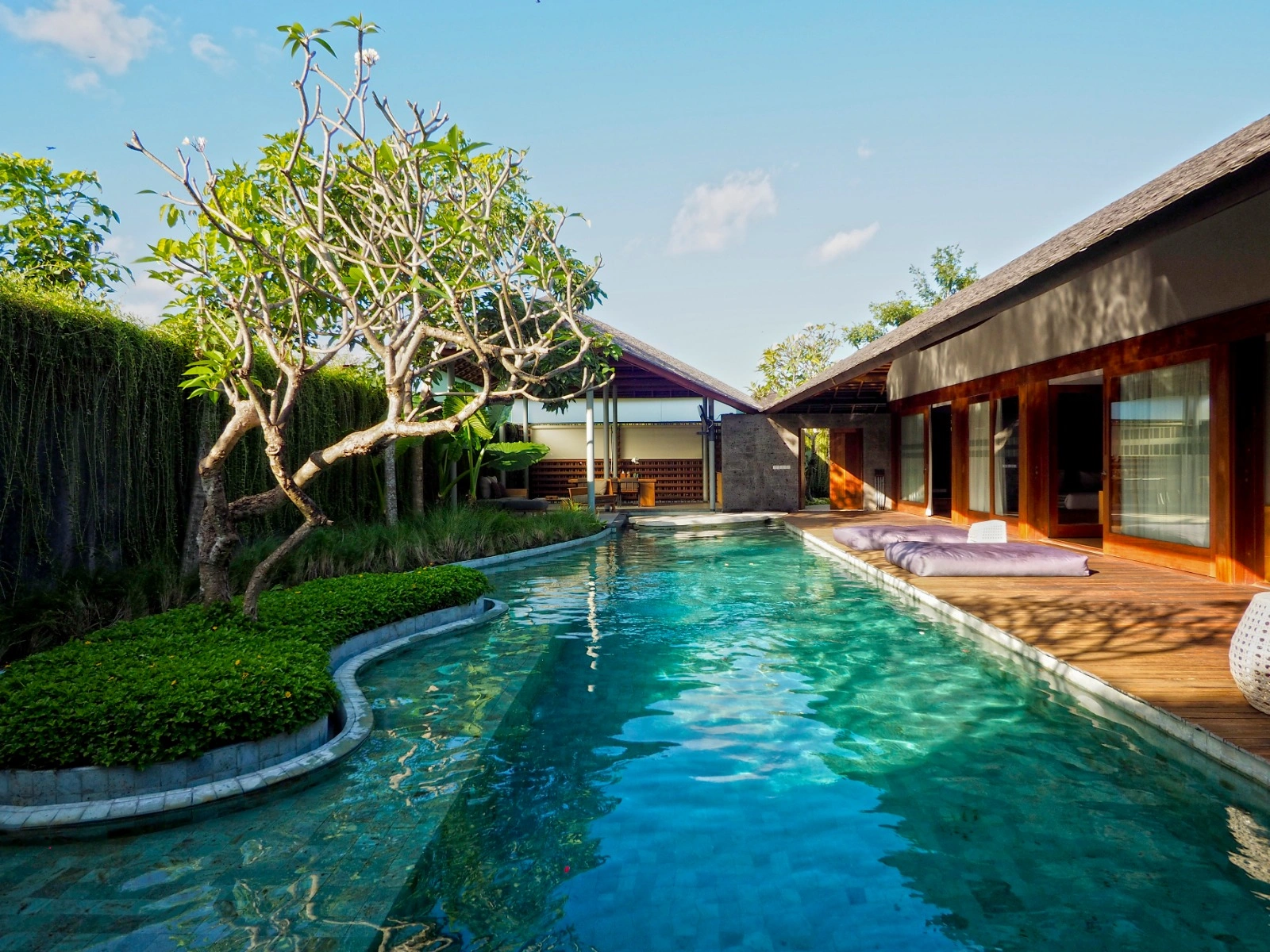 Exclusive Tropical Design Villa — image 1