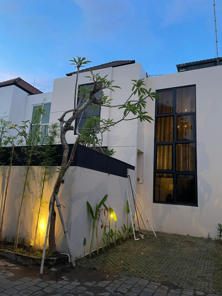 DO 504- For Rent Minimalist Villa Located at One Gate System Kerobokan