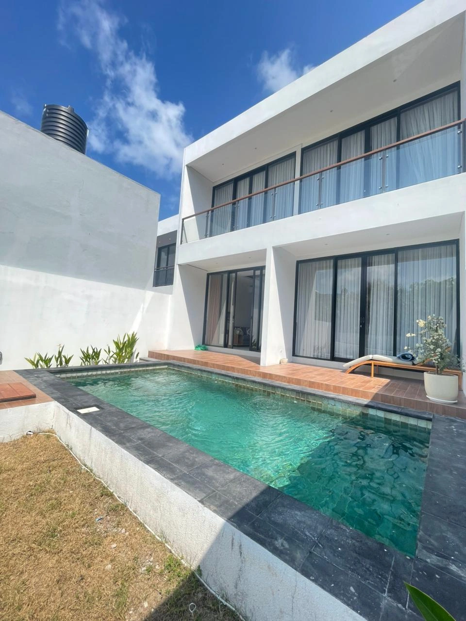 DO 446- For Rent Modern Villa with Garden Located at One Gate Complex Nusa Dua